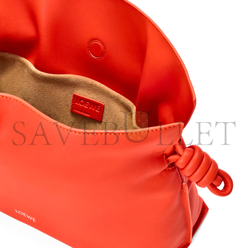 LOEWE MEDIUM FLAMENCO CLUTCH IN NAPPA CALFSKIN A411FC1XD4 (30*24.5*10.5cm)